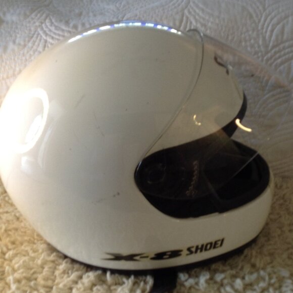 VTG SHOEI X8 Aero Silence Motorcycle Helmet; Crotch Rocket, Moto-Cross Racing. - Picture 4 of 11
